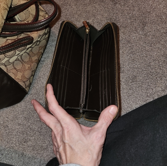 Coach purse, wallet and wristlet set - Picture 5 of 5